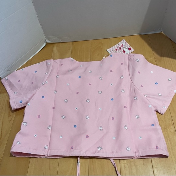 Hello Kitty Pink Daisy Button Up Square Neck Crop Top - Picture 10 of 12